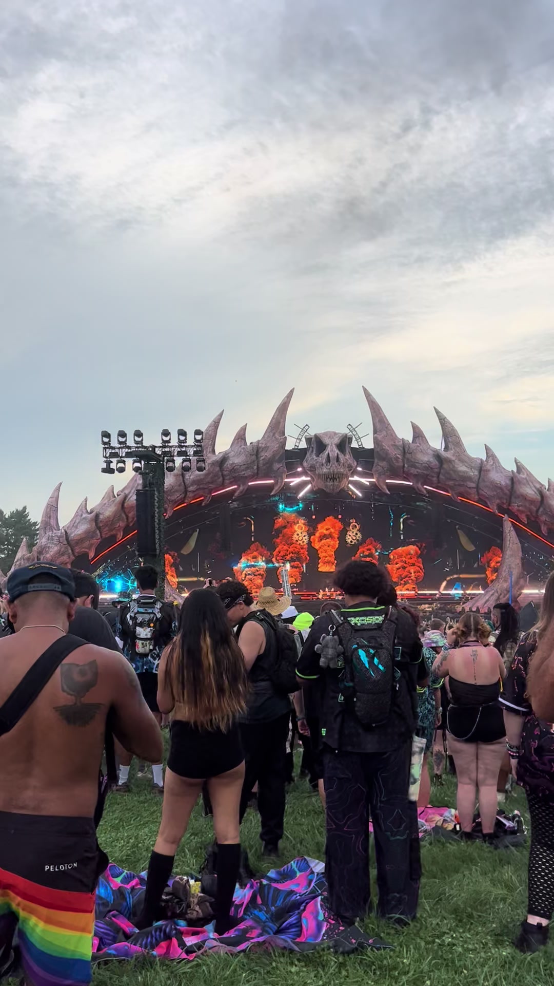 @poppyflowstar40🦖🦖🦖🦖