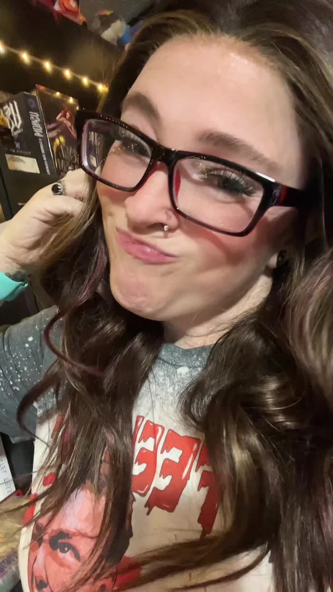@DrkRomanceReader