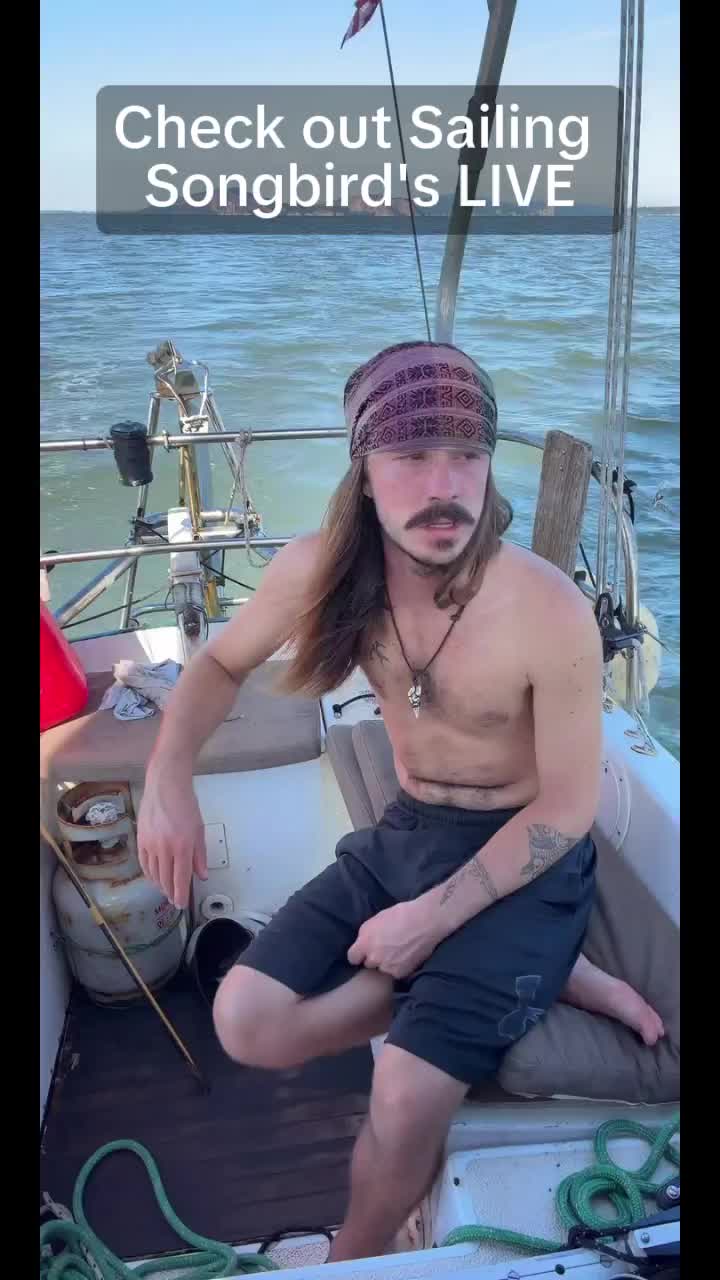 @DoggoDogz