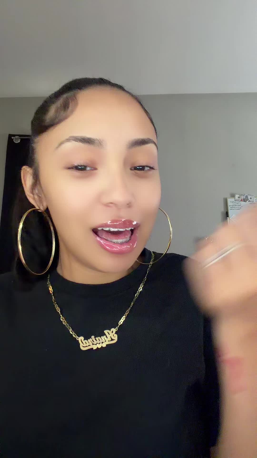 @Anaira ✨
