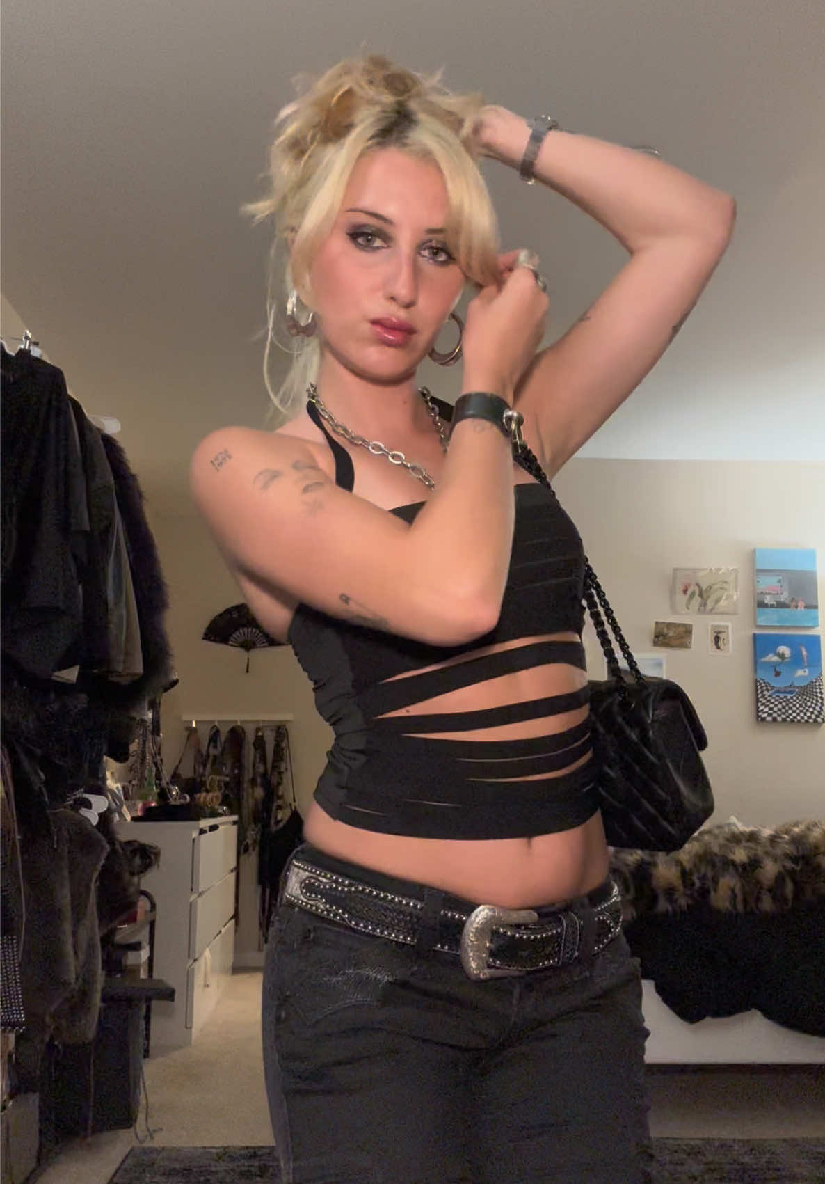 @Dominique