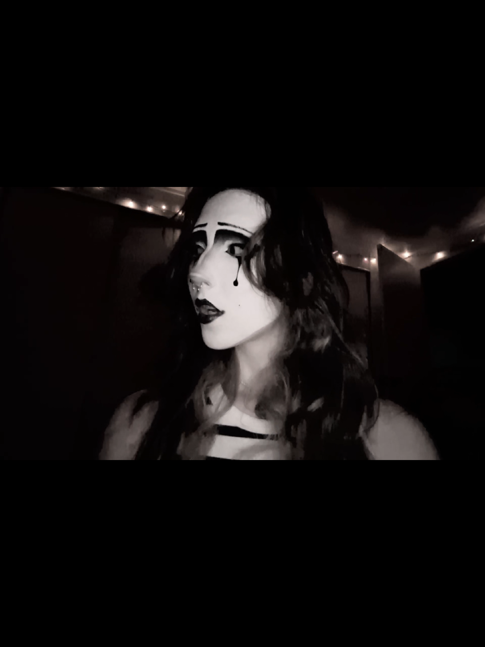 @violet emmaline🪻⋆.ೃ࿔*:・