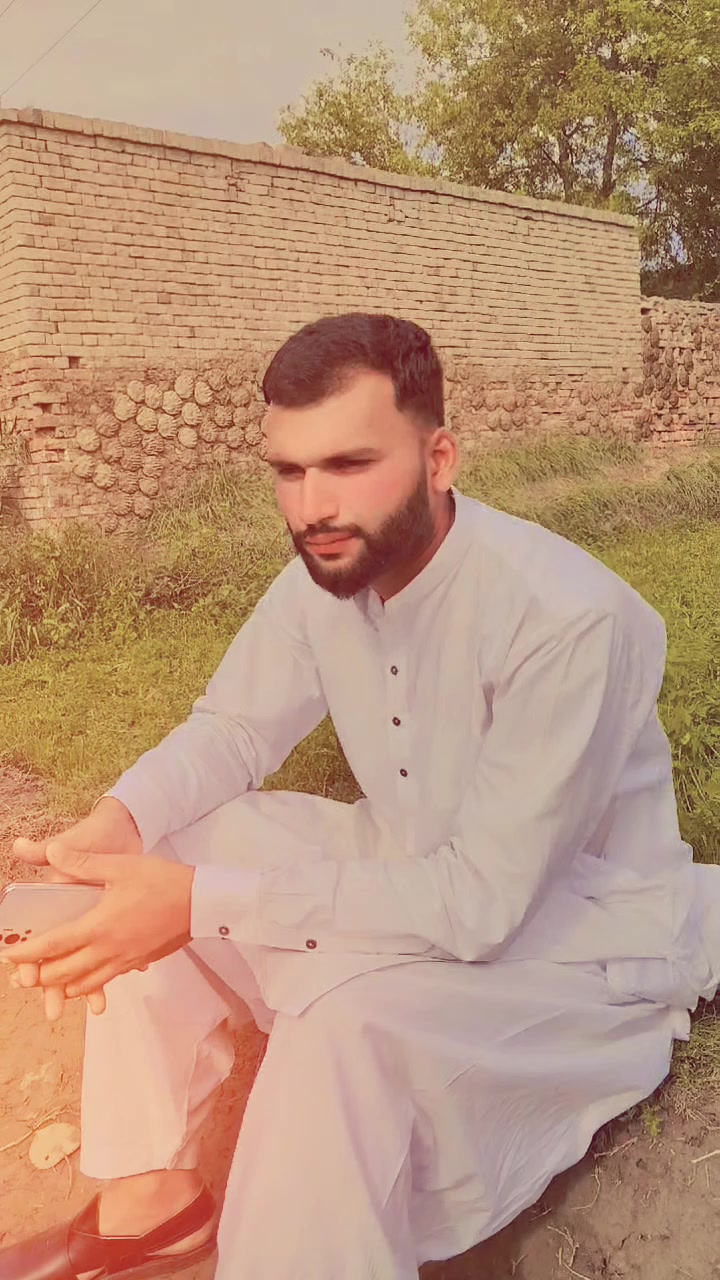 @Kamran Mirani🦋