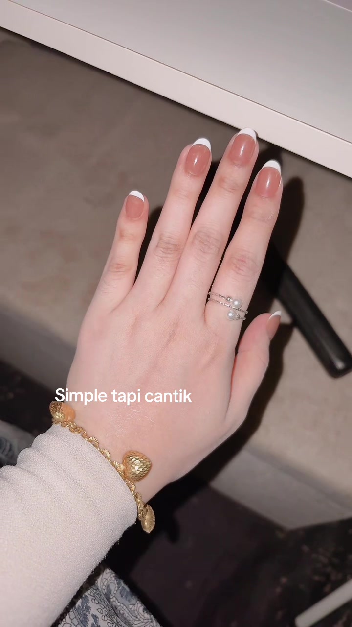 @AnيS