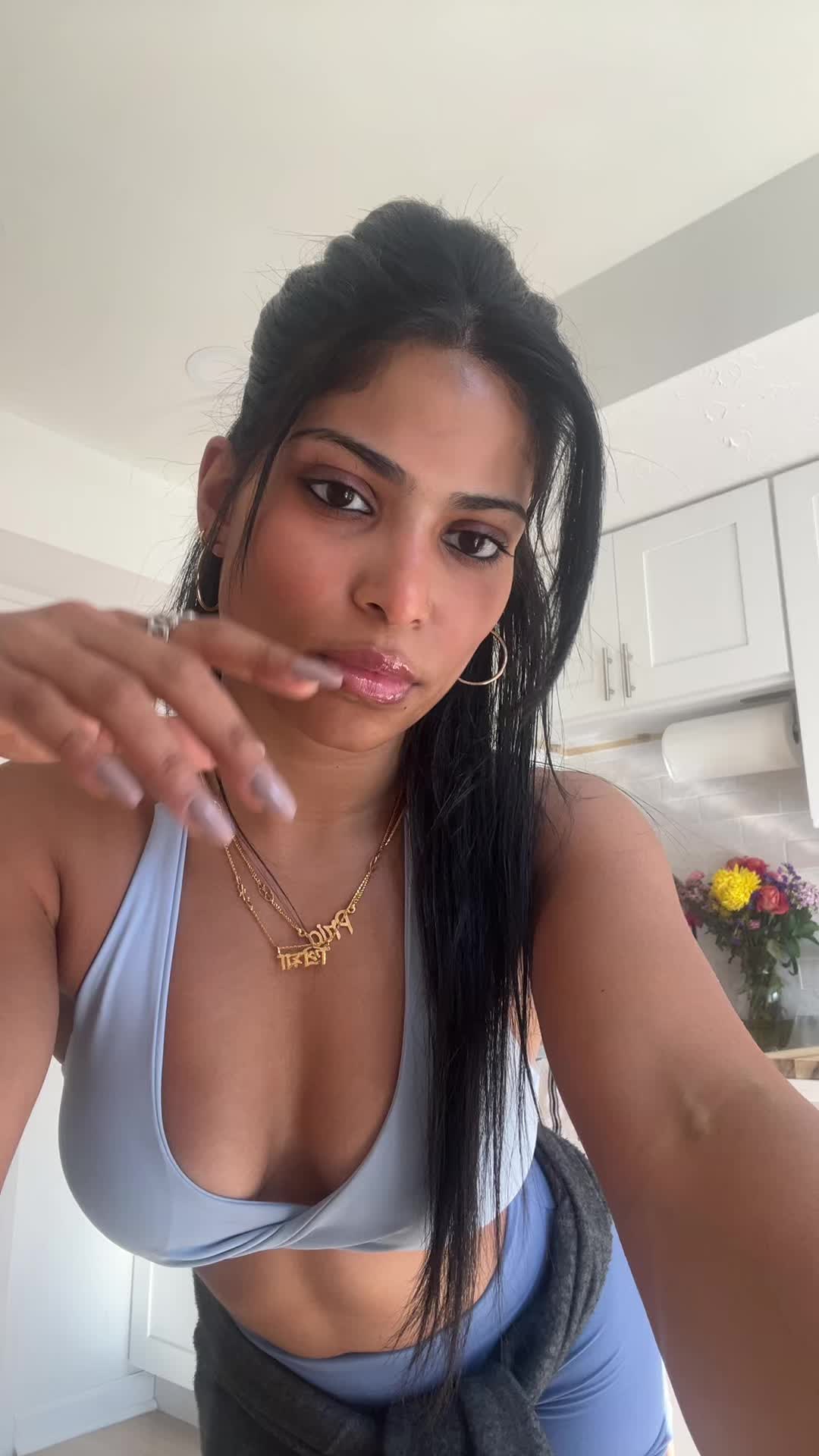 @Priaaaaa