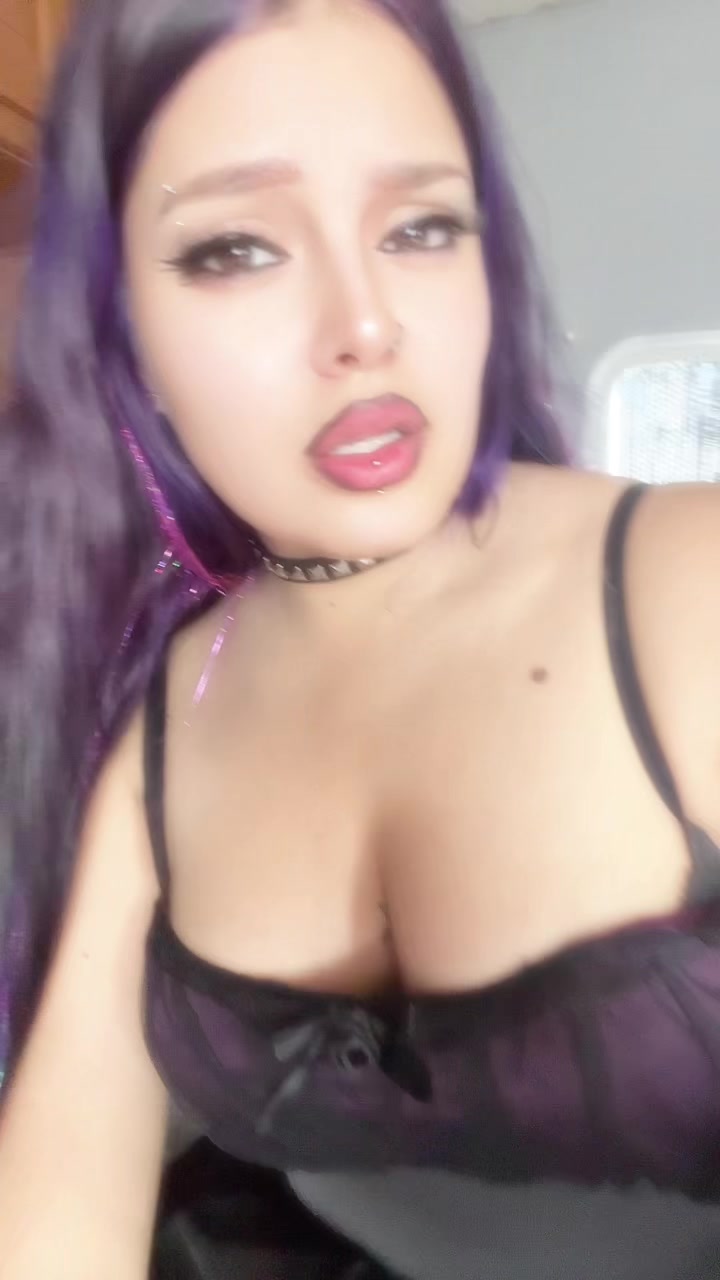 @macabrecvtie