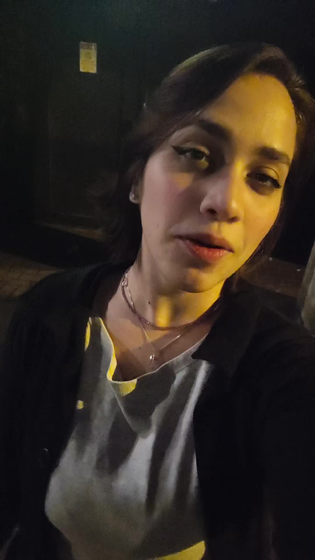 @Sabrina