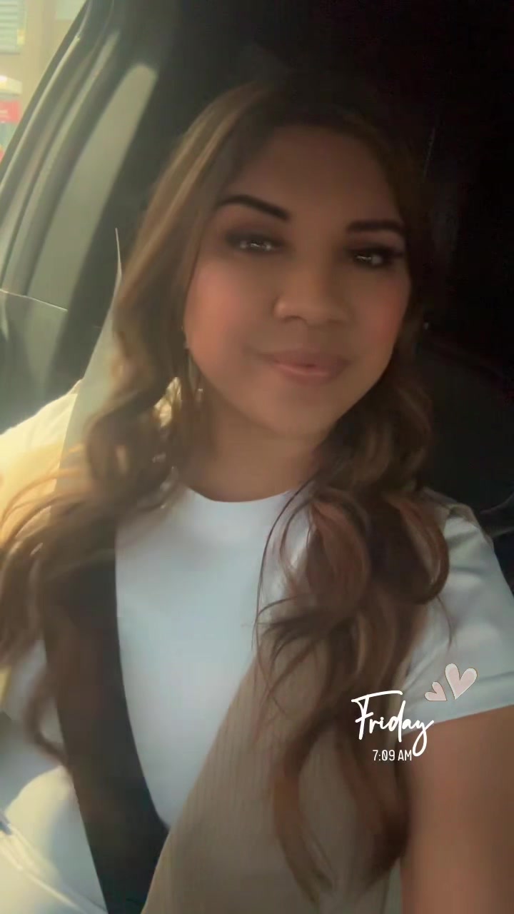 @FELICIA  ROMO 💗