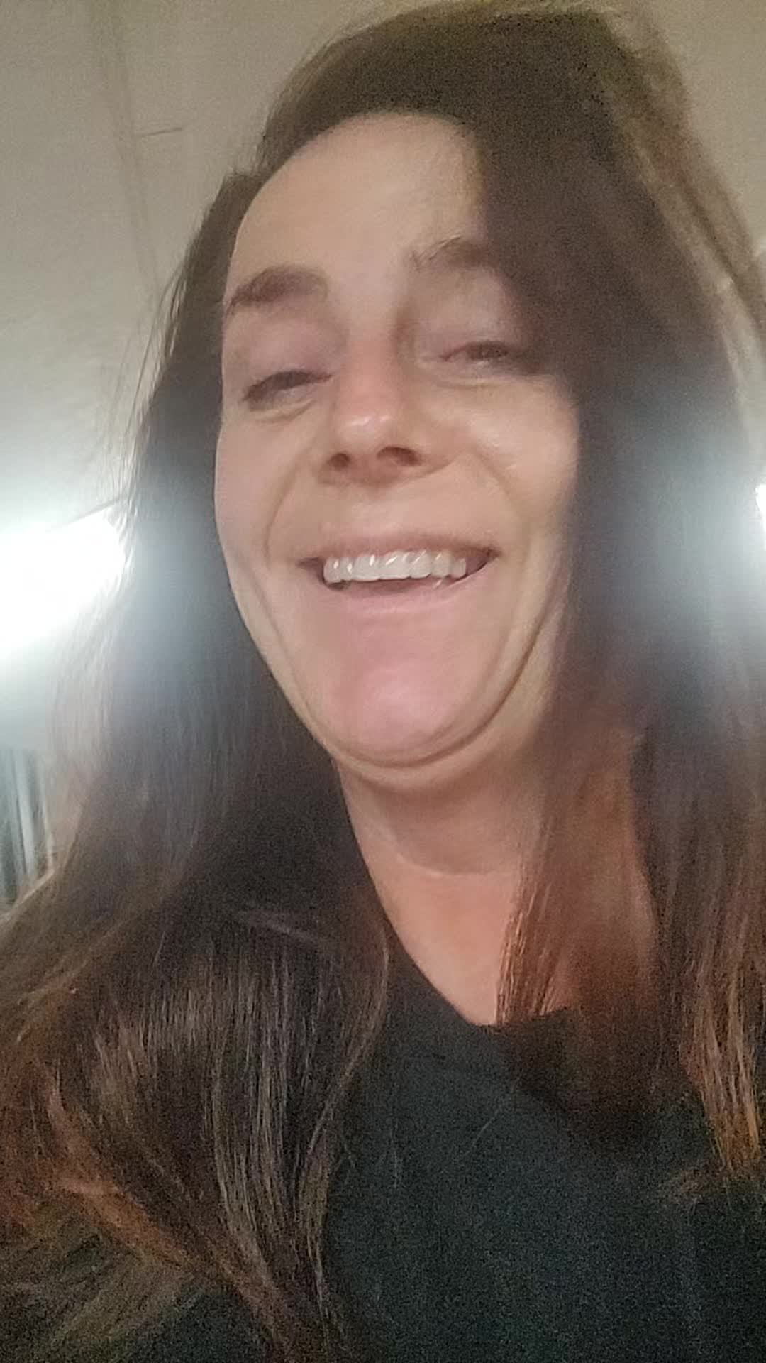 @Angela