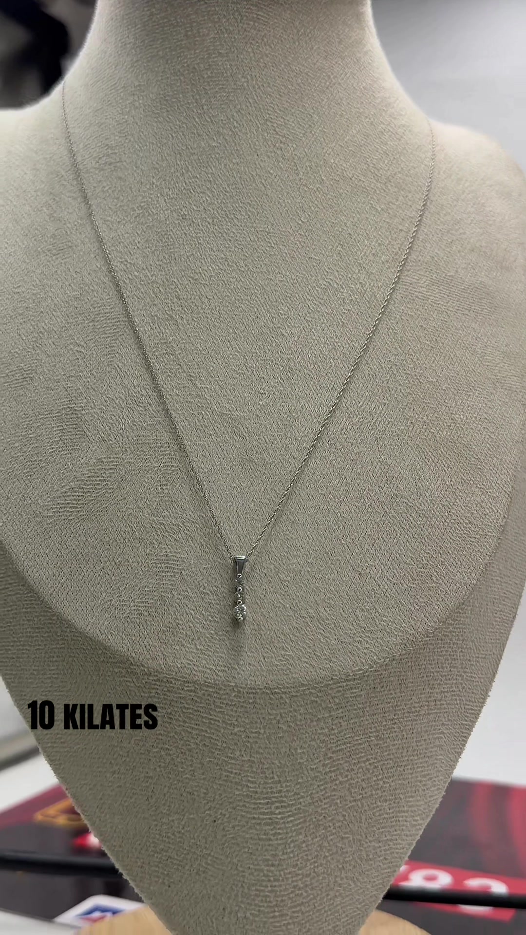 @joyerialacueva1970