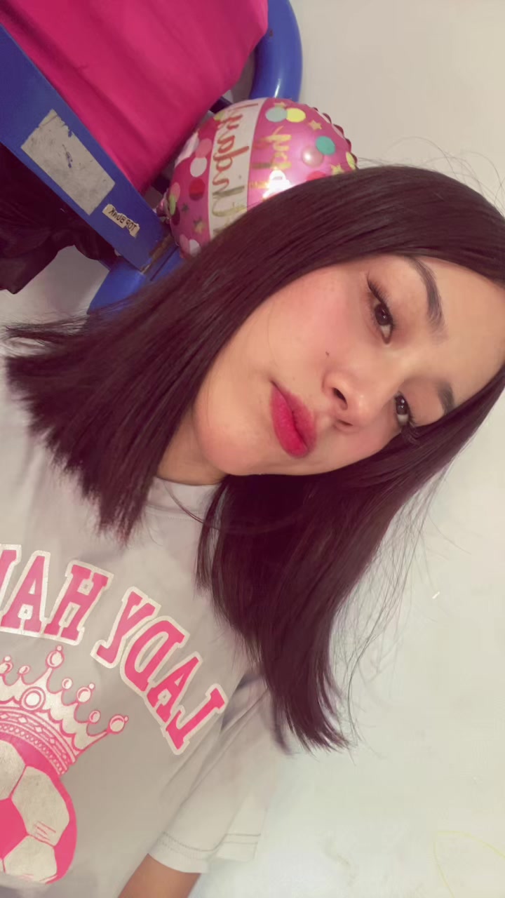 @Emy🖤