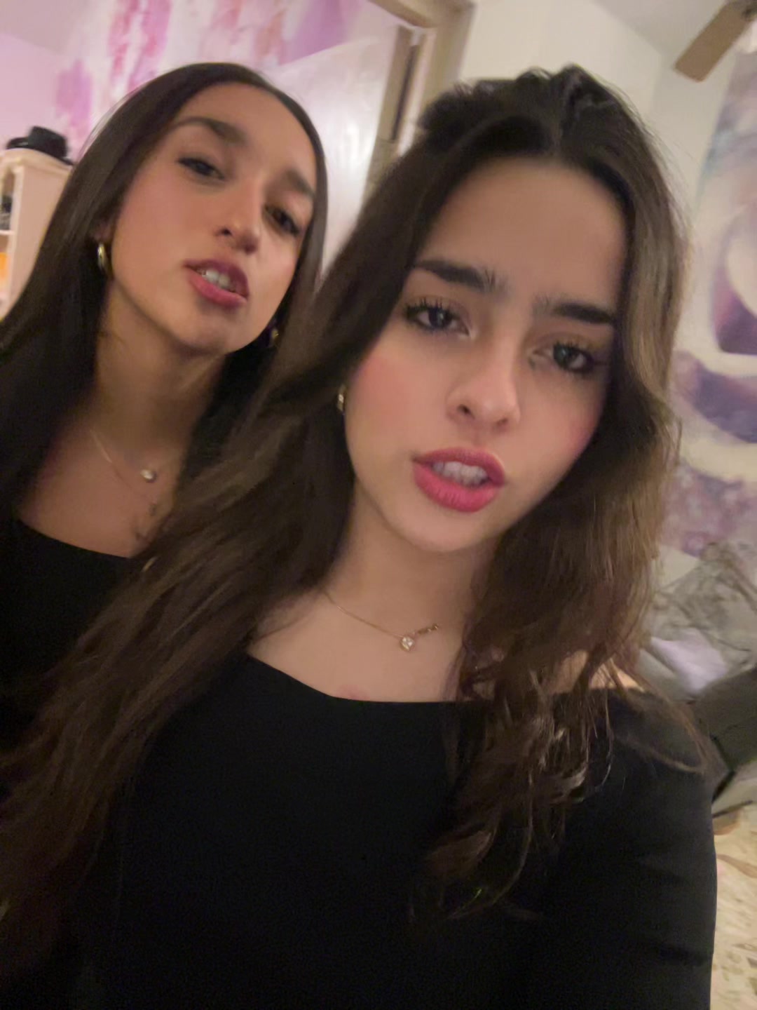 @Kikiii