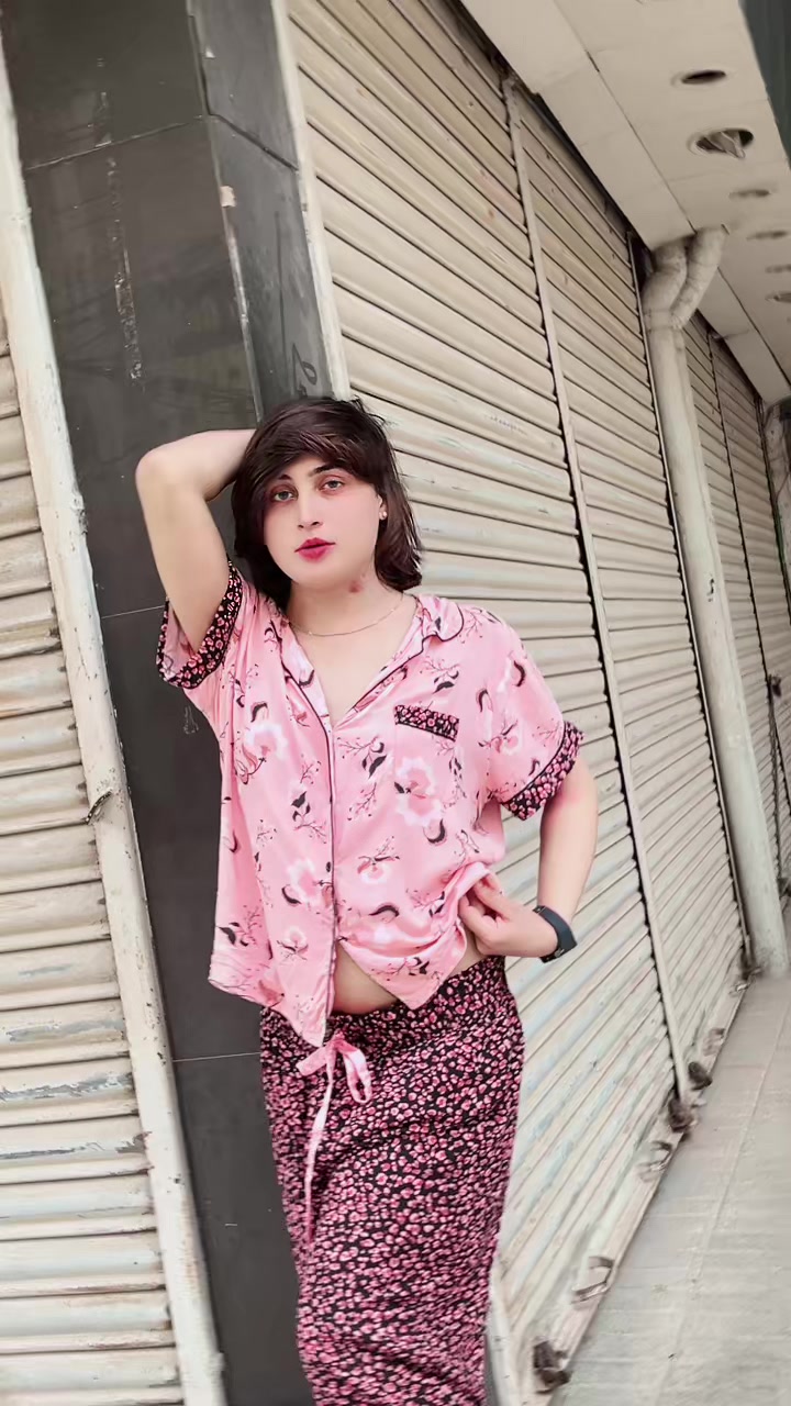 @Vickykarachi123