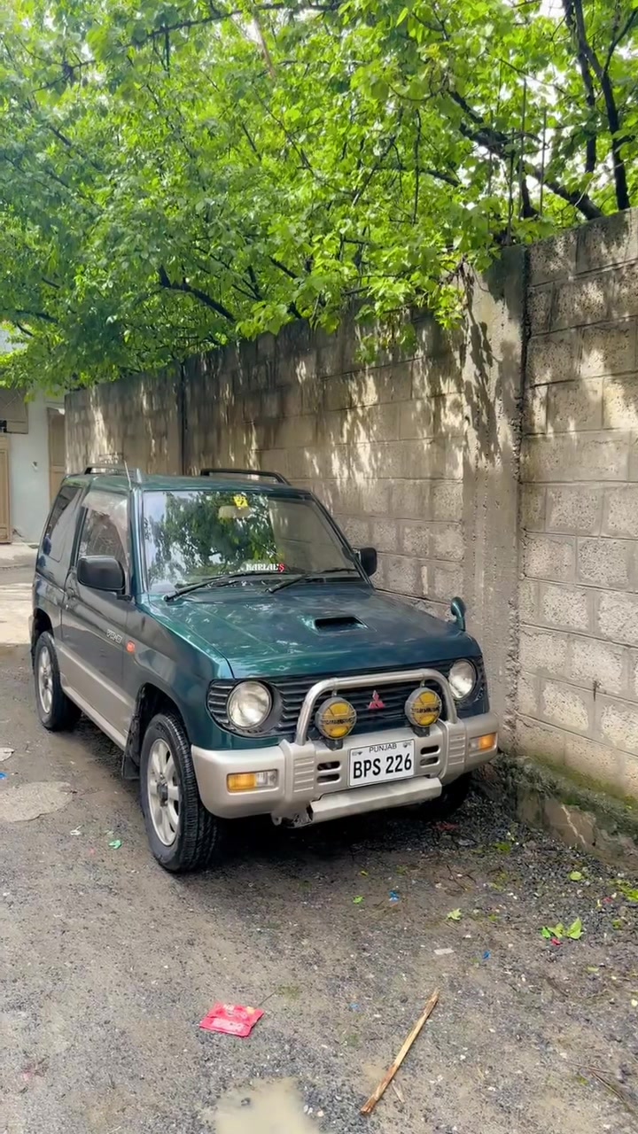 @FourWheels.com