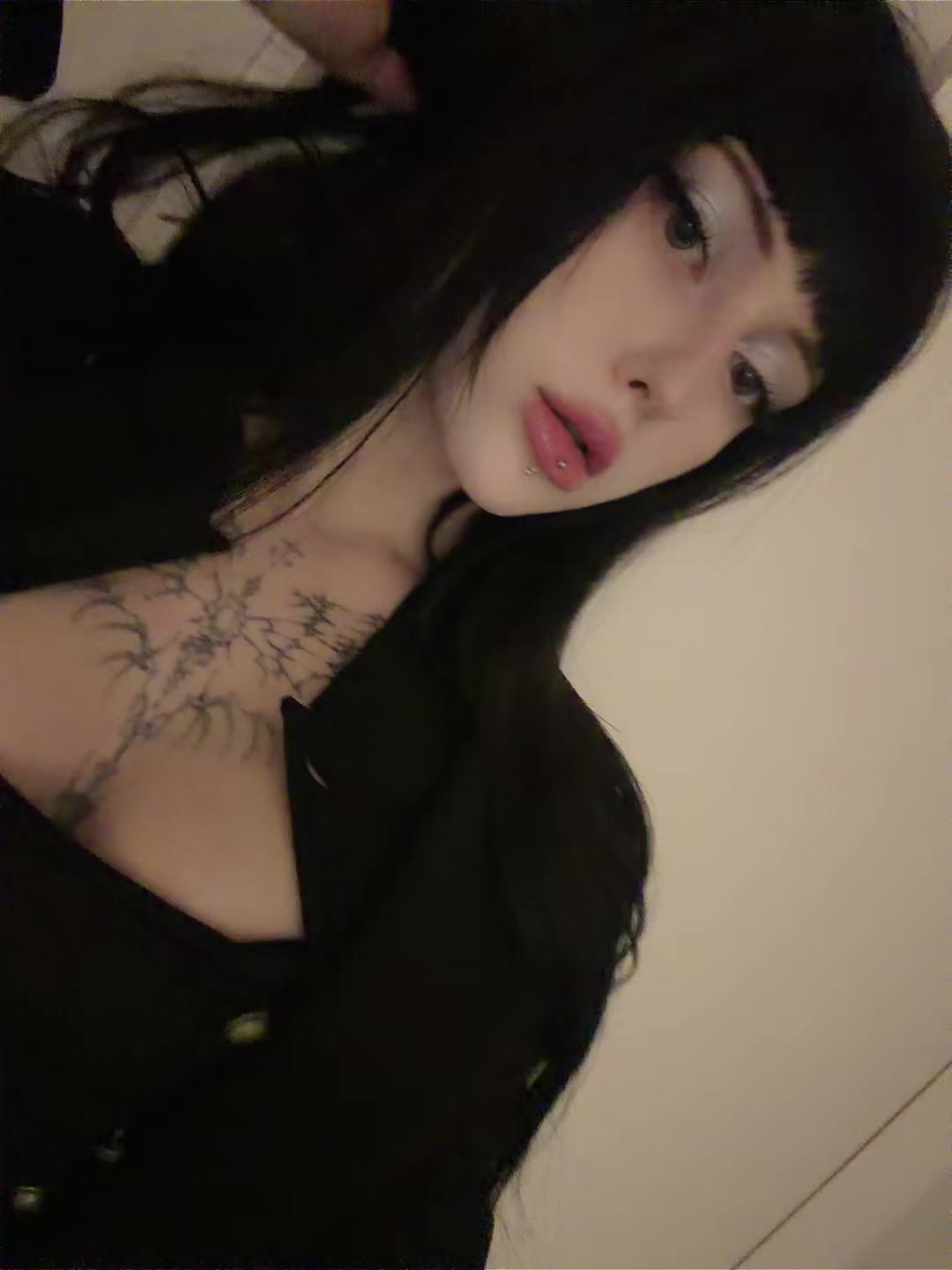 @user33083145533