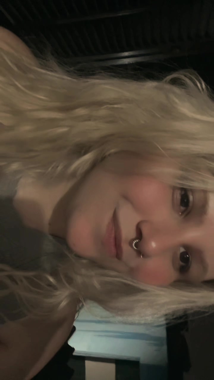 @meivesz