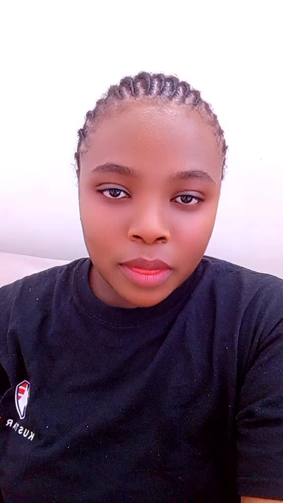 @annfrancis 🥵🥵🥵🐾🦋🇰🇪🇸🇦
