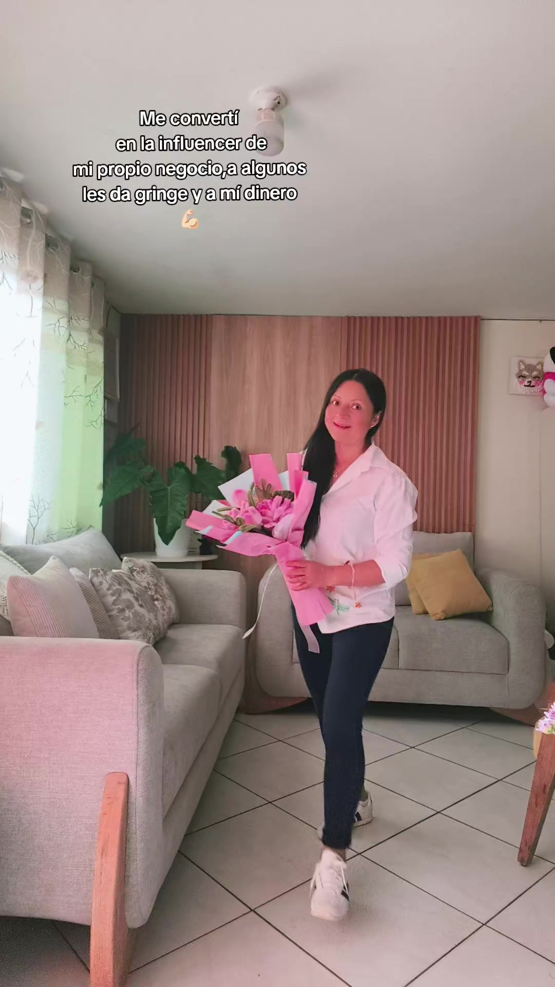 @JUARIS FLORERIA💐