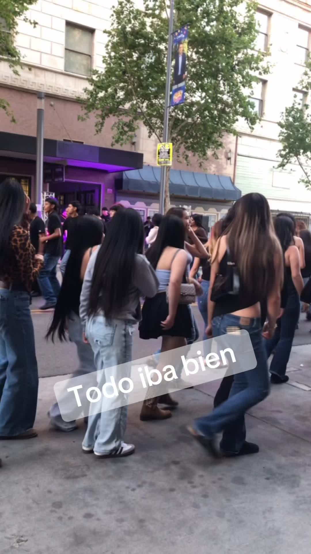 @Lili