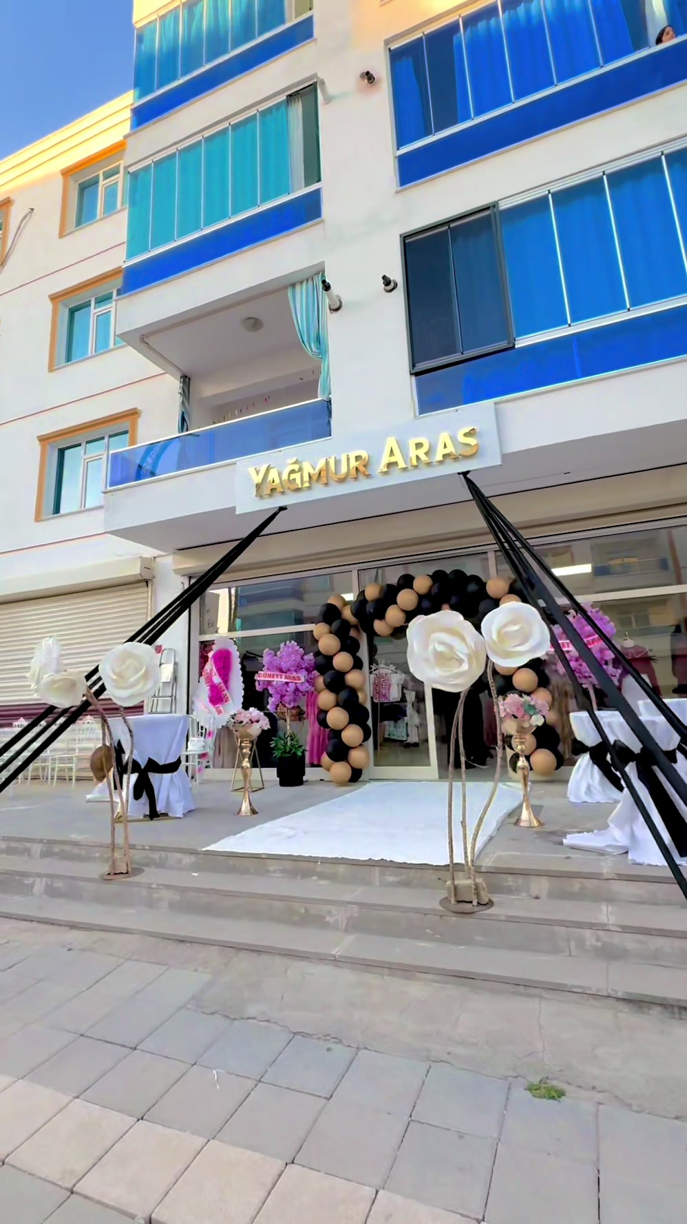 @YAĞMUR ARAS