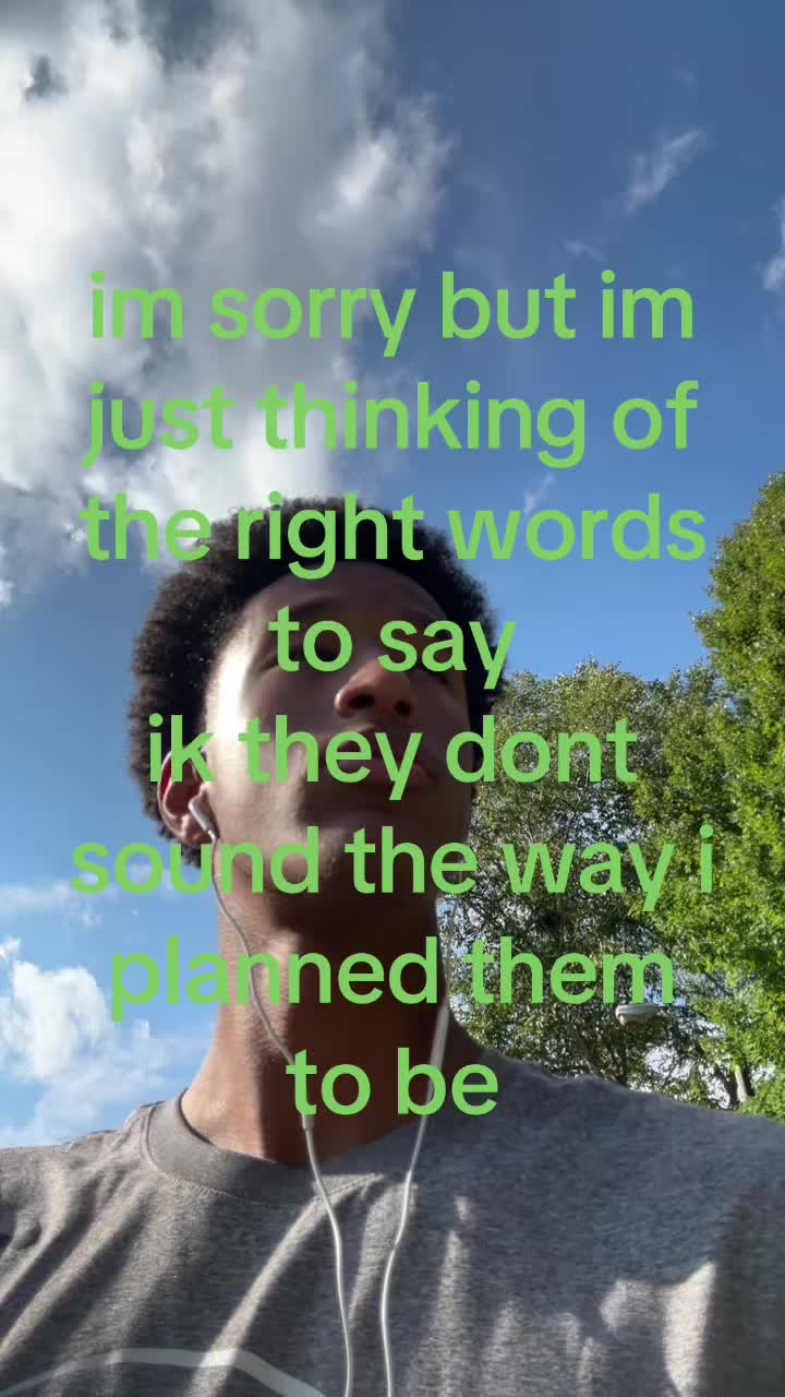 @elias