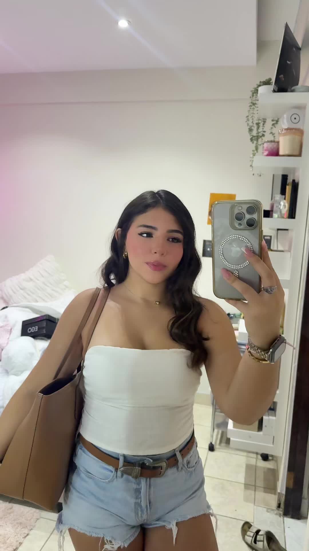 @K A M I 💘