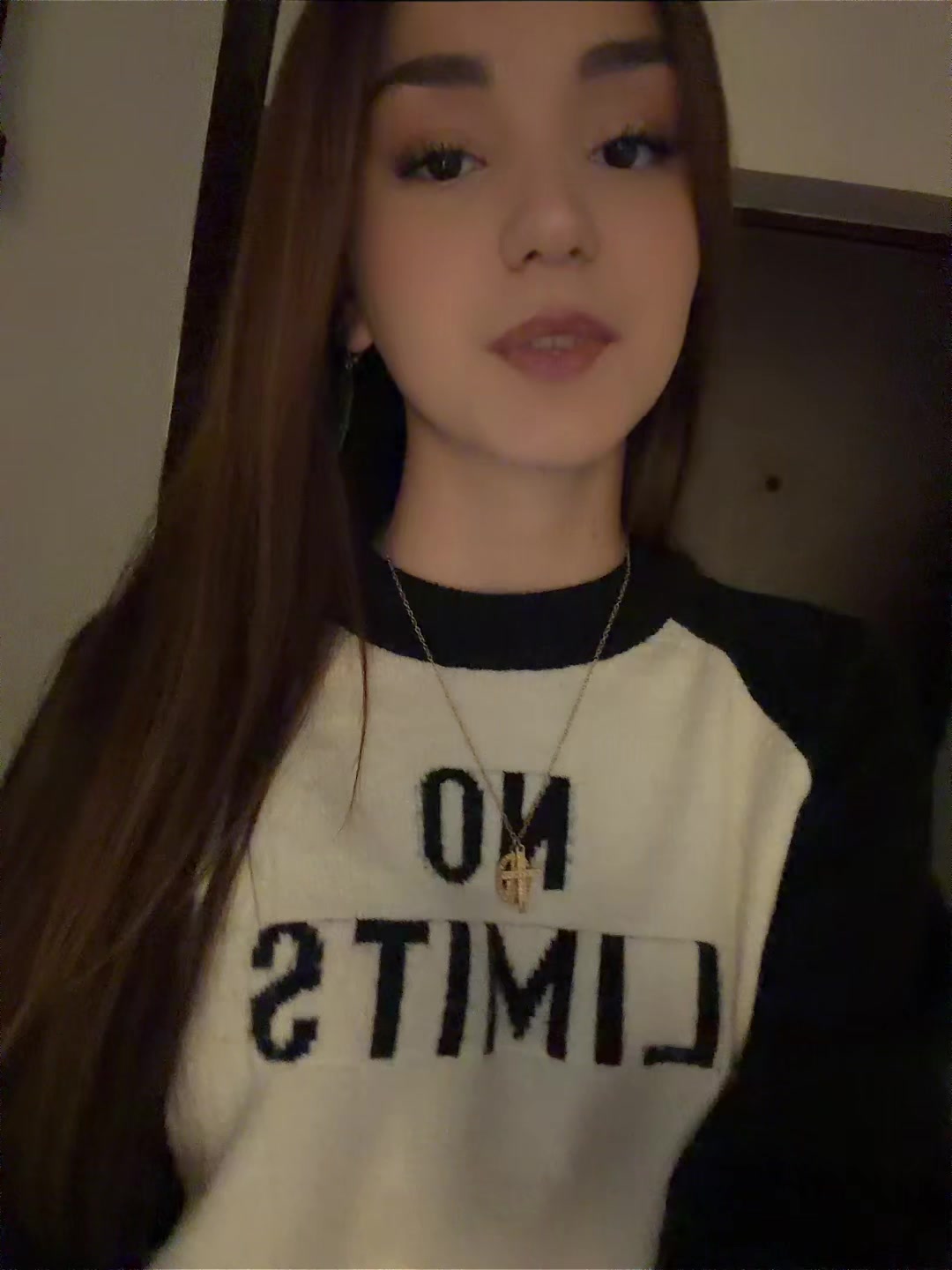 @Ева