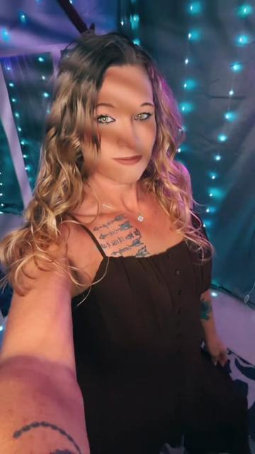 @✌️Sara✌️