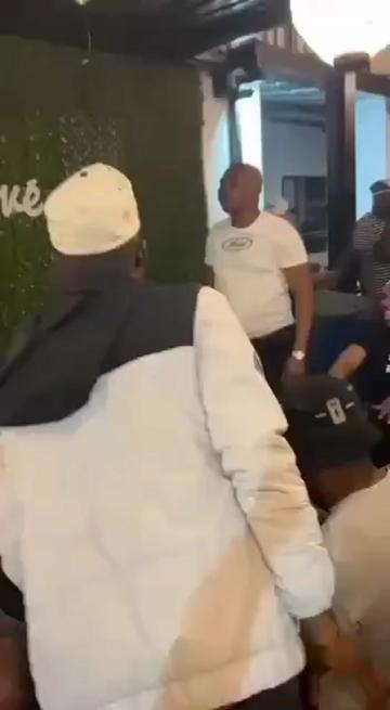 @BuhleMcking🇿🇦
