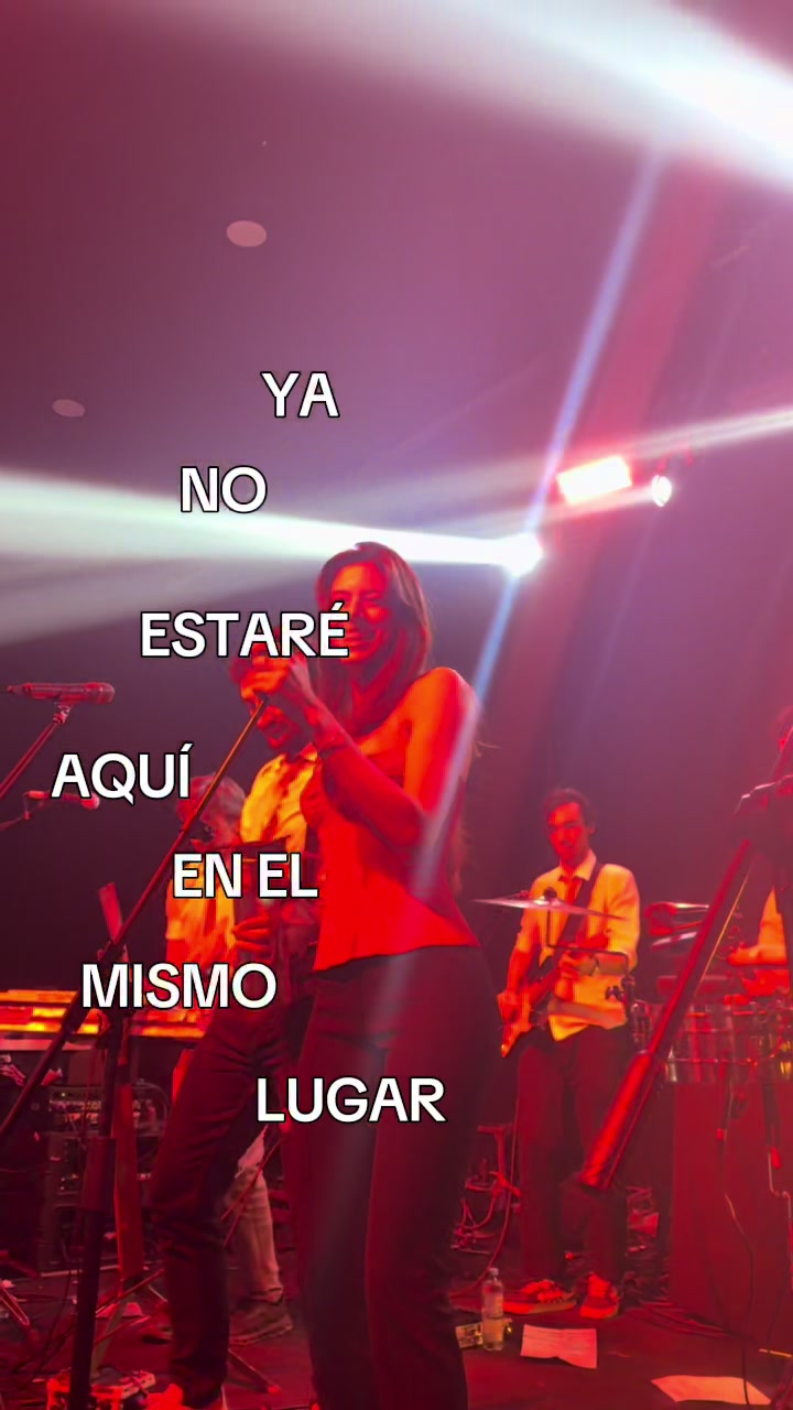 @Agapornis