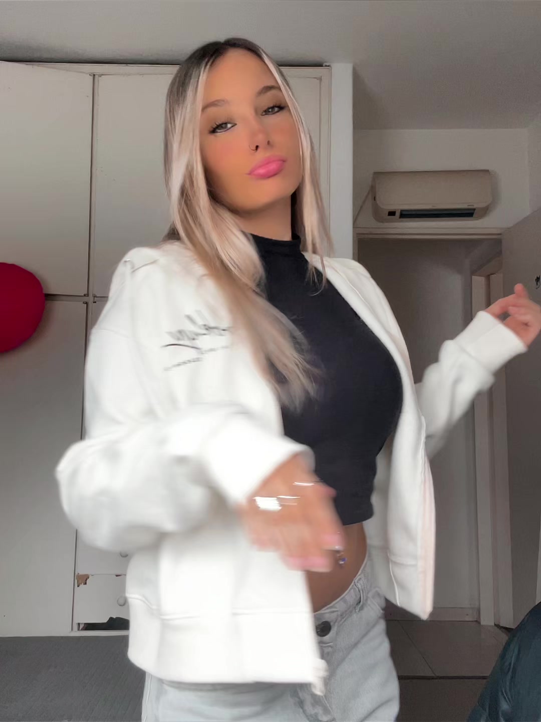 @Milypecorella