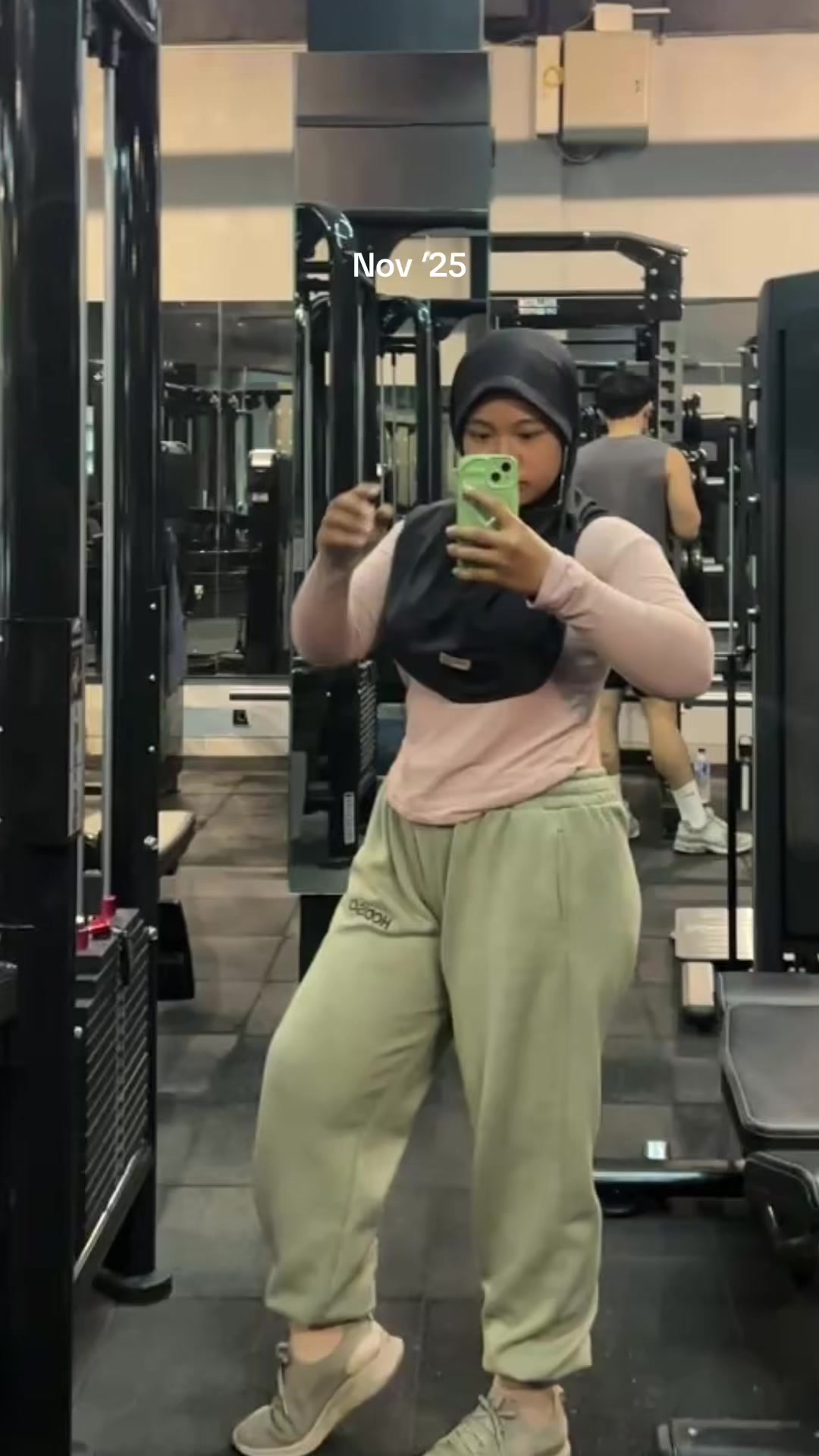 @measllaura