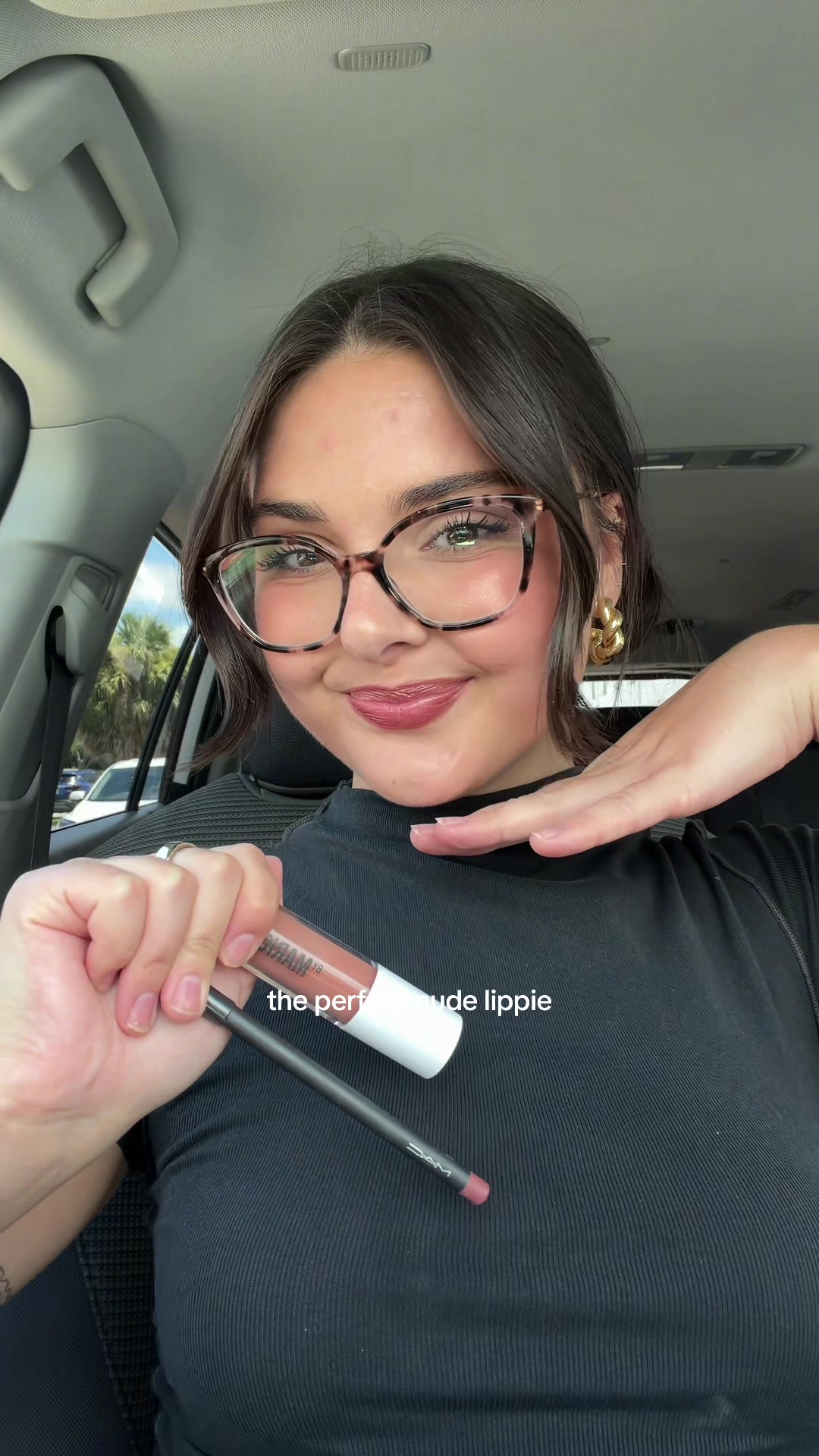 @ashleyseamour