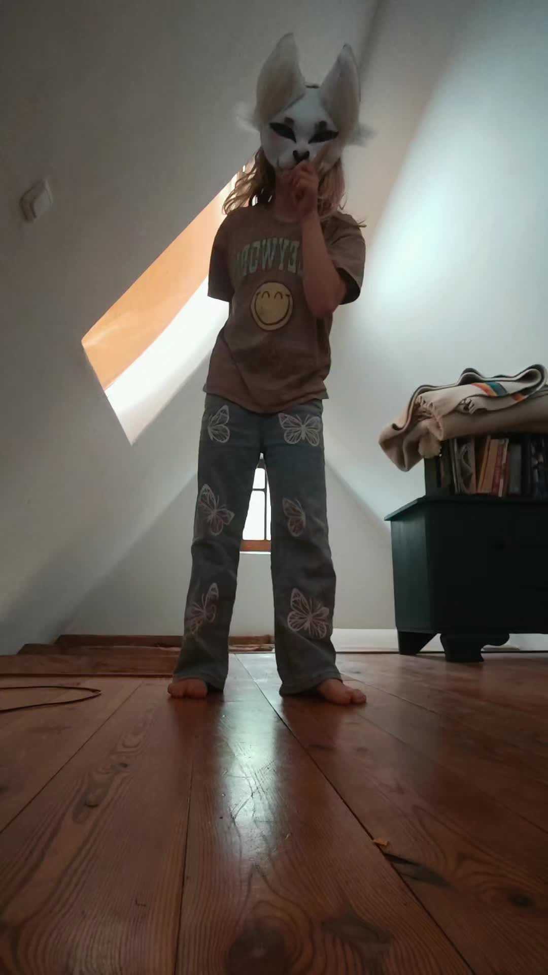@🦴🐾♡⭒𝐹ℴxᥡ⭒♡🌀💿