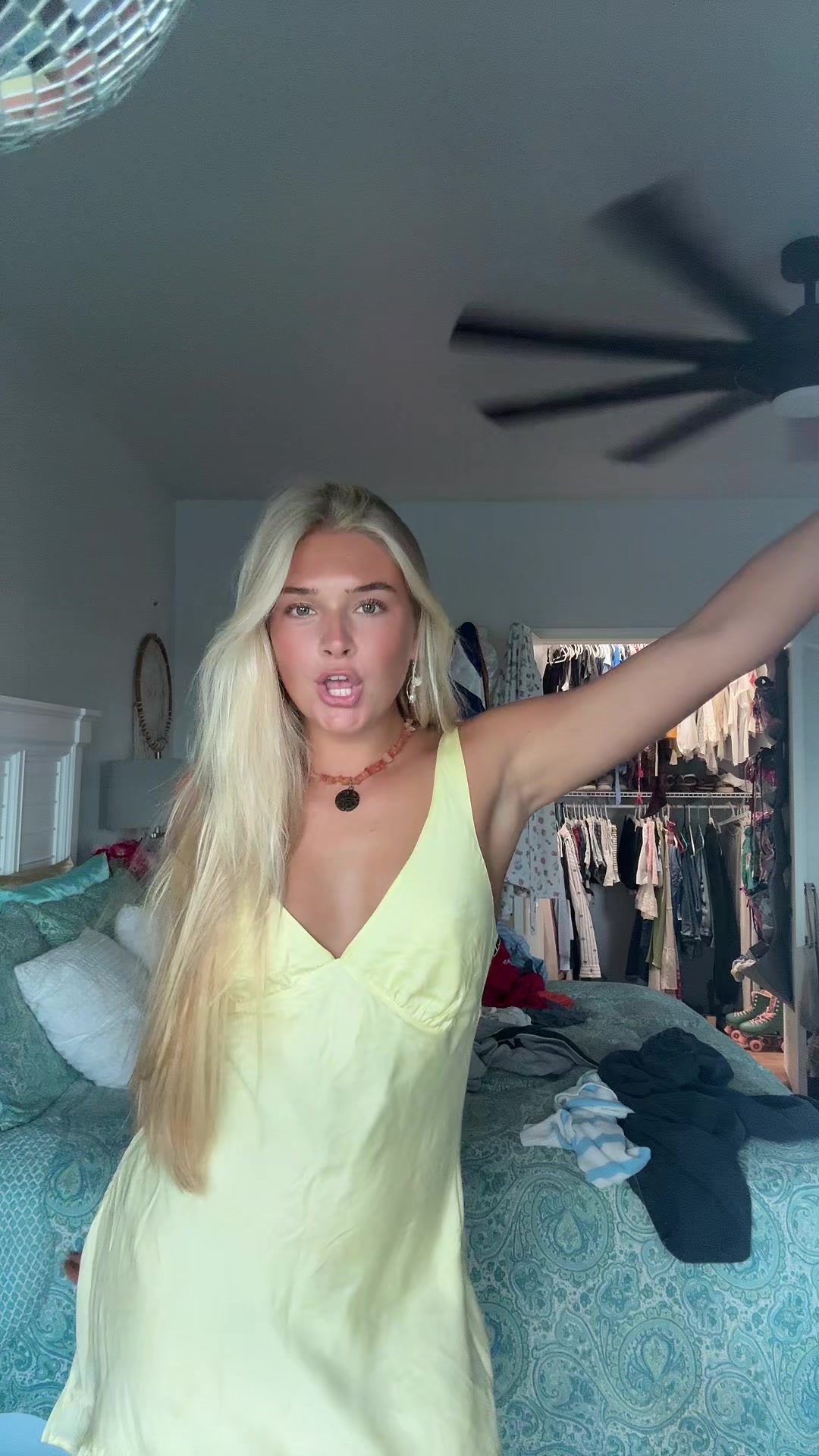 @_whodisdeva_