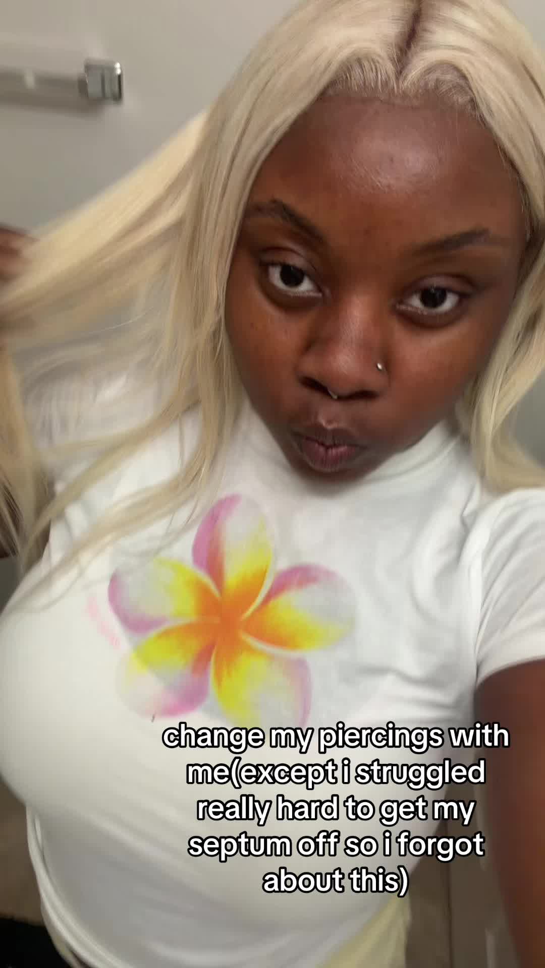 @houseoflaressia_