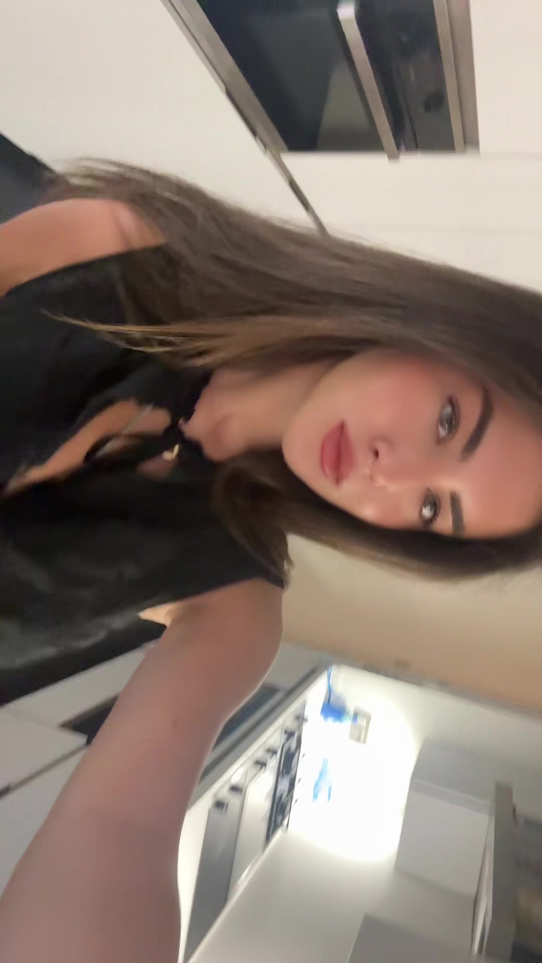 @Sissi