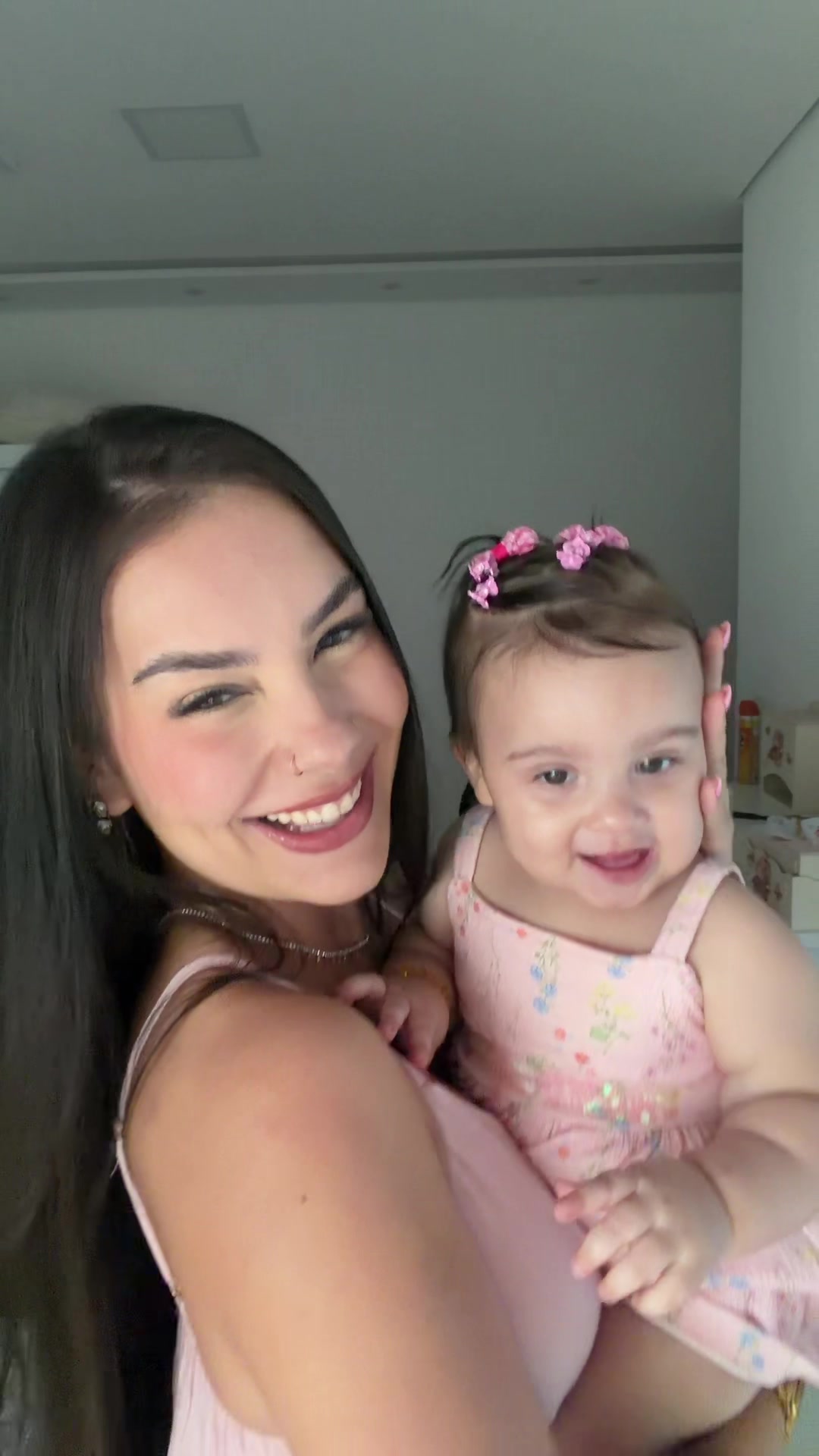 @biazhelena