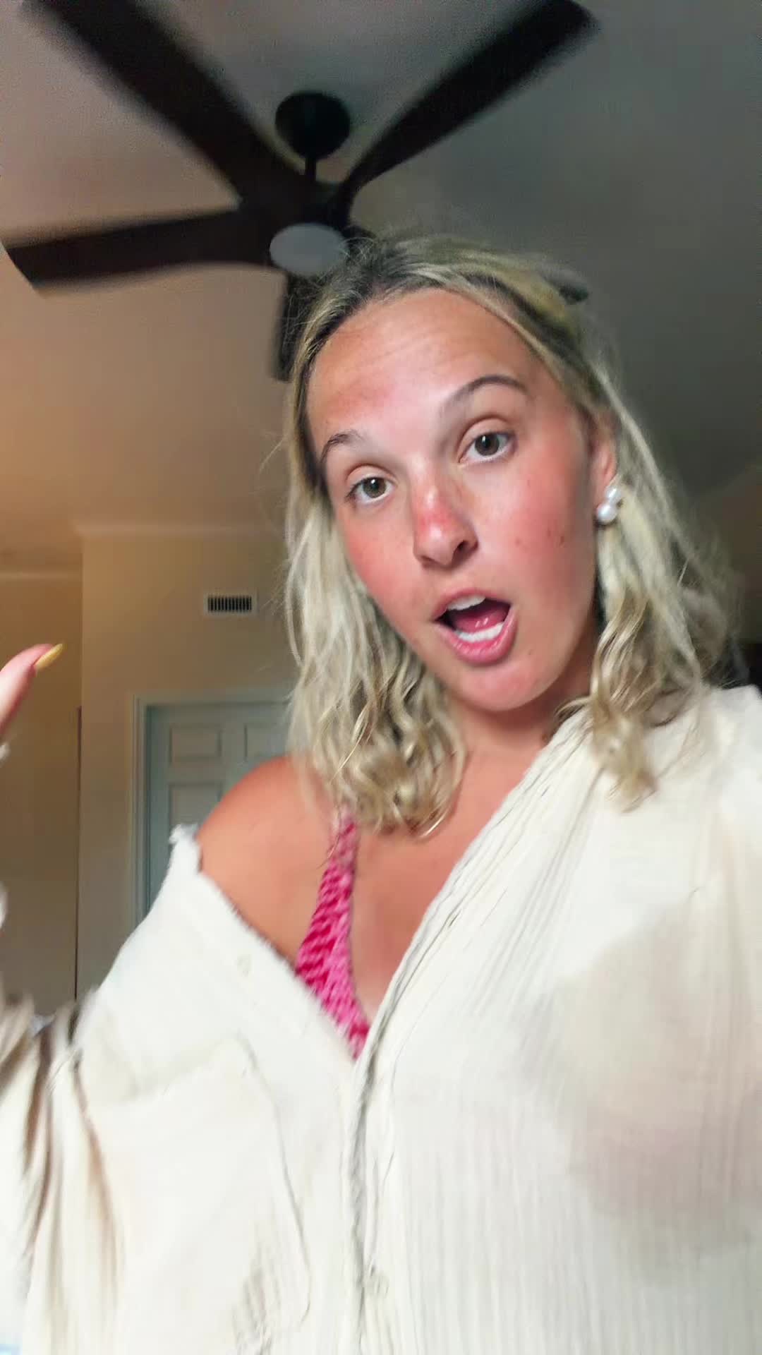 @gabbiwatson