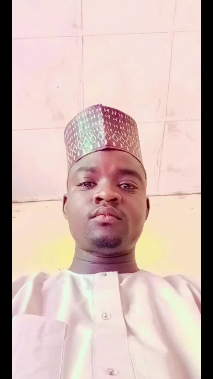 @user818220948372