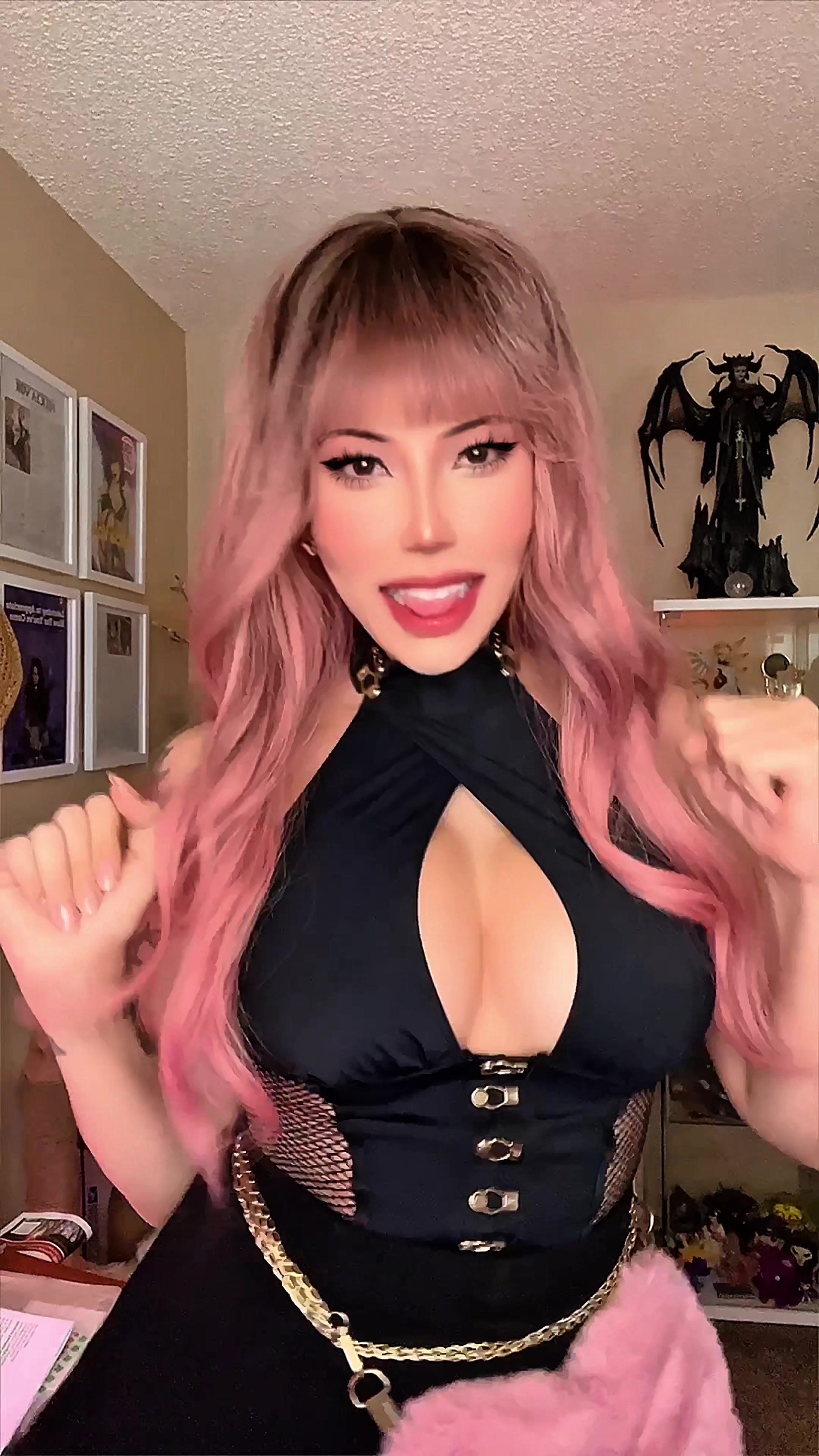 @Felicia Vox