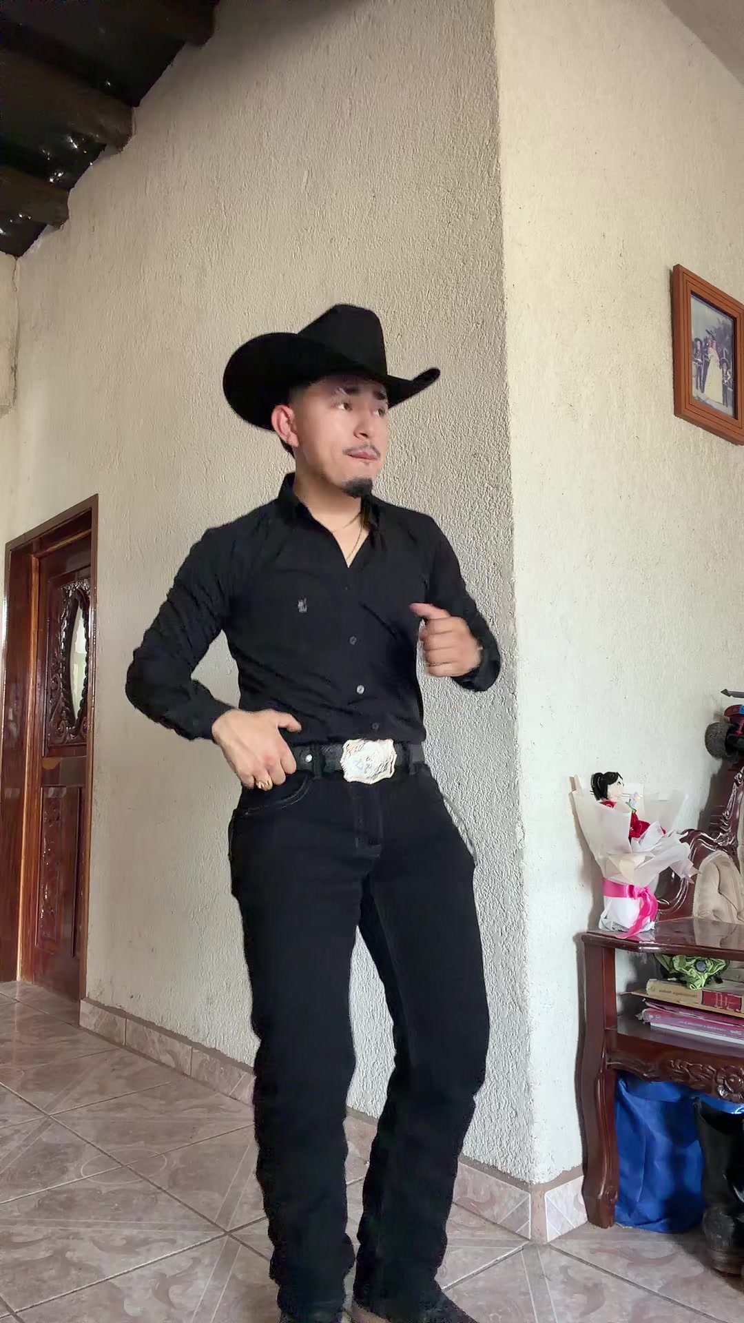 @El Uziel