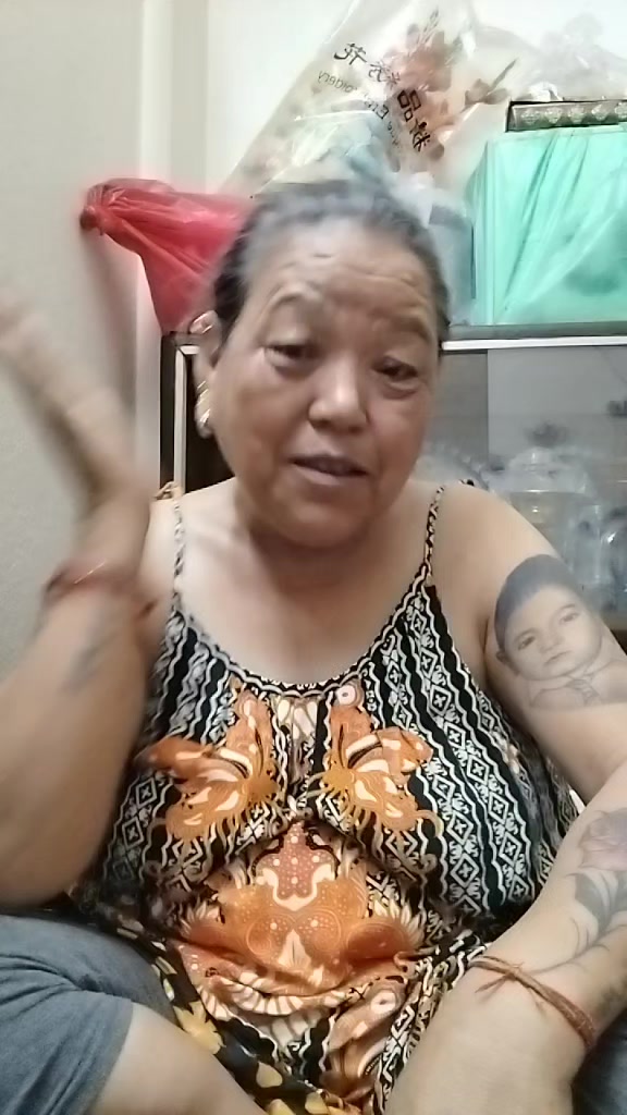 @meera gurung