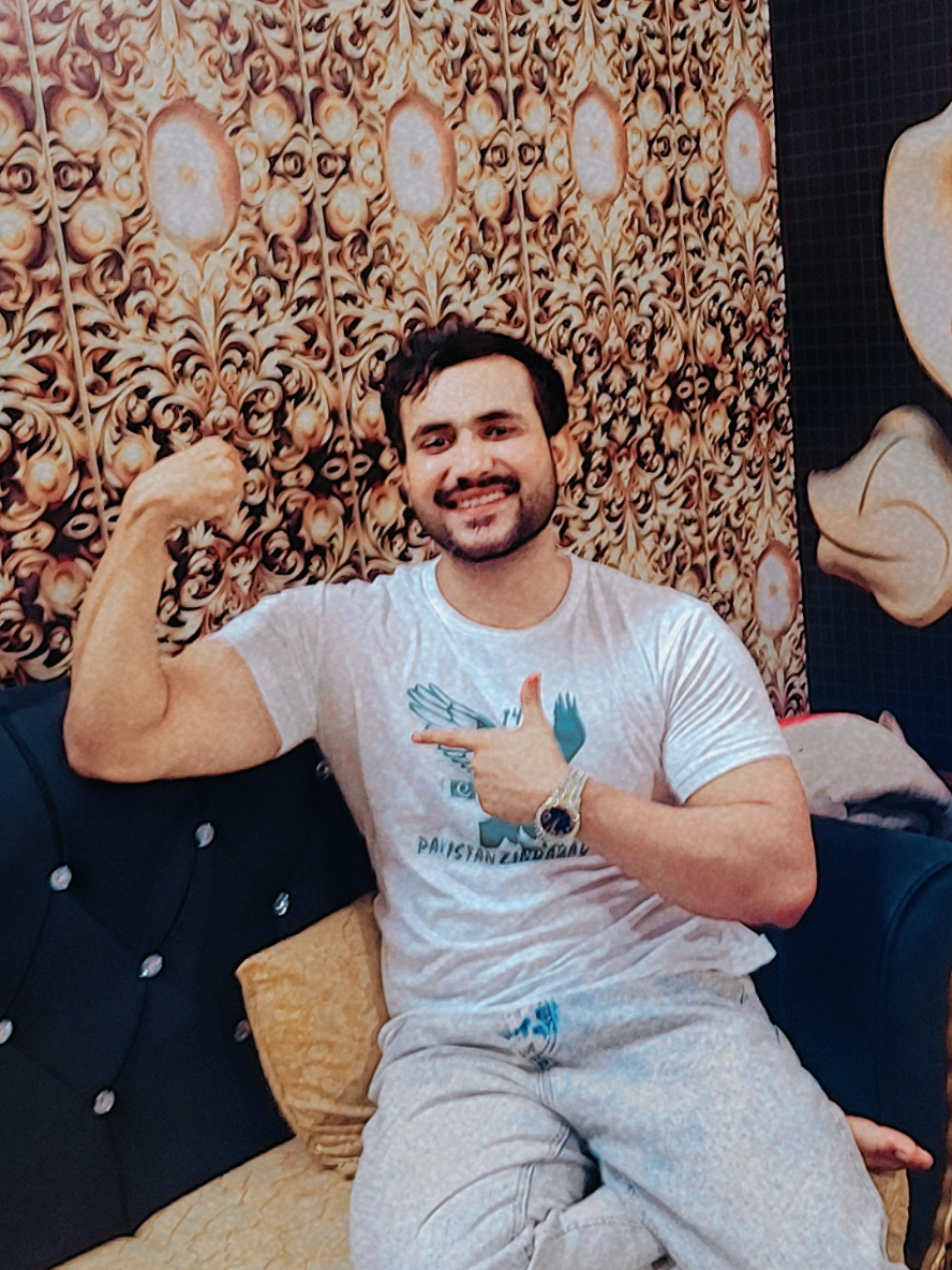 @꧁🇦🇪ĂĹĨ BaBa 143🦁🇵🇰꧂