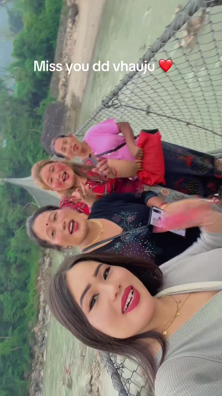 @Indi Gurung