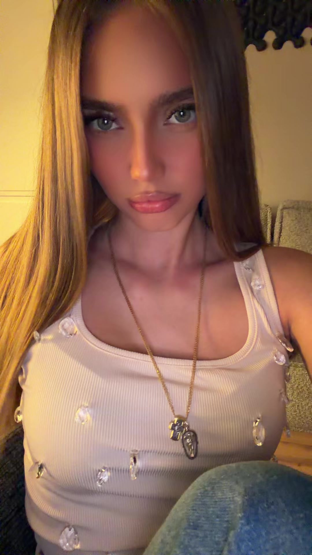 @miss.izraya