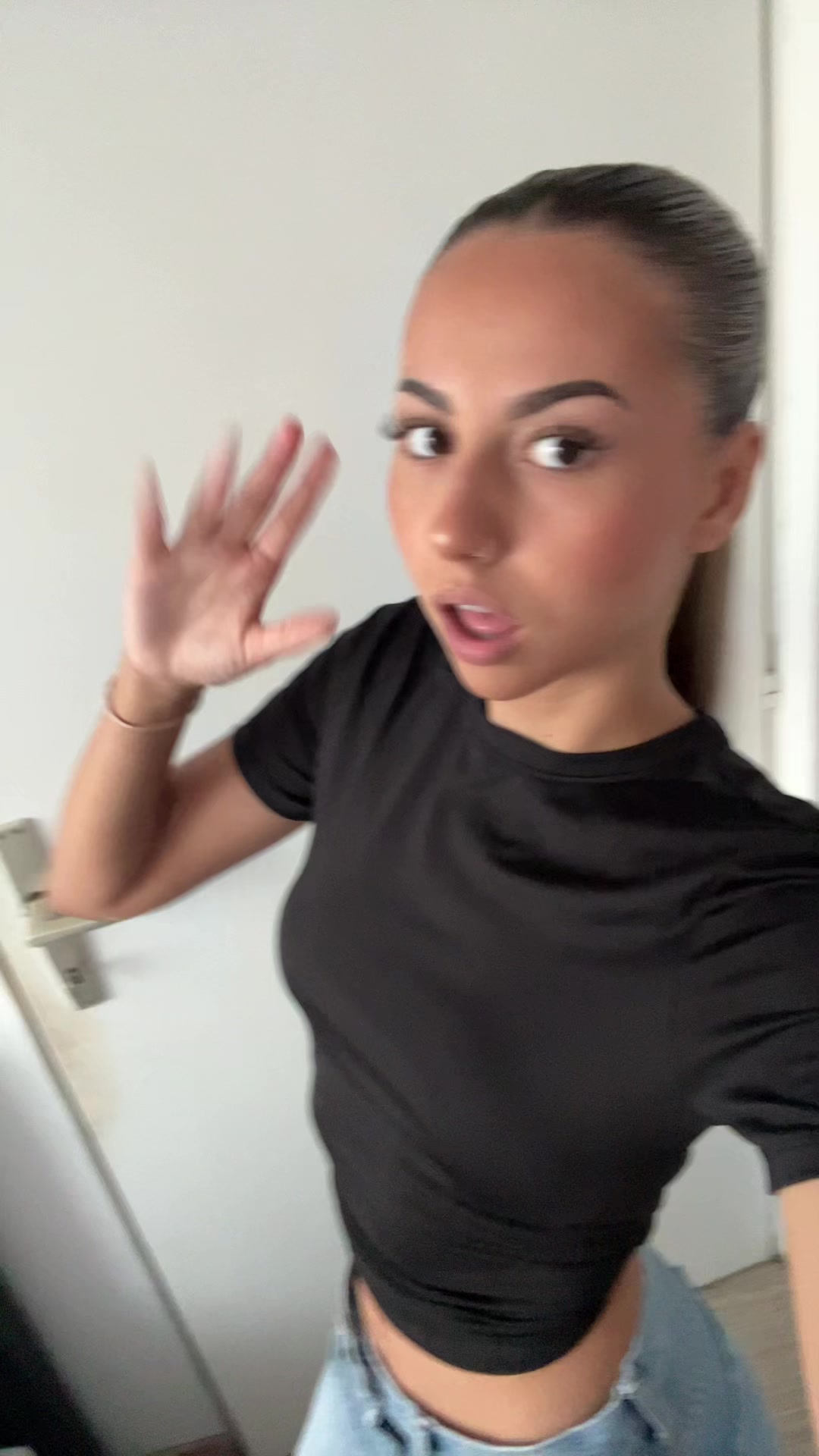 @amra