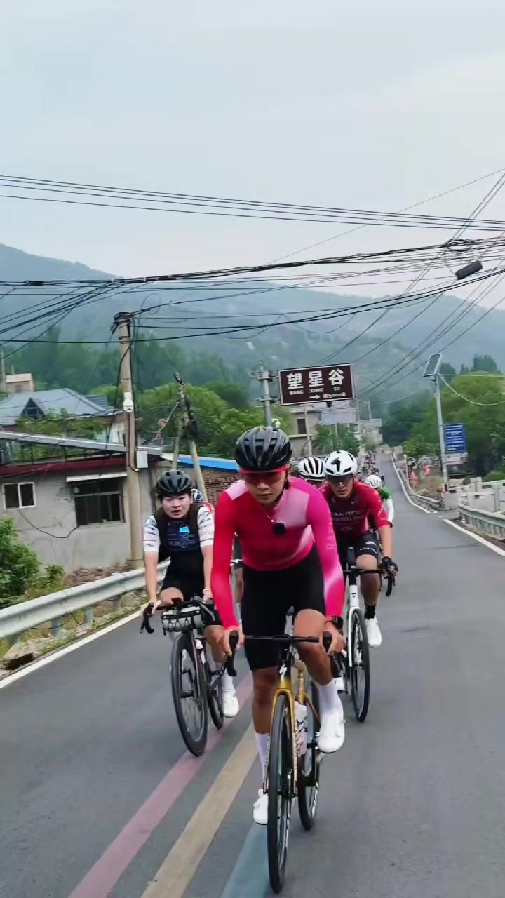@Vương Đỉnh Nhi