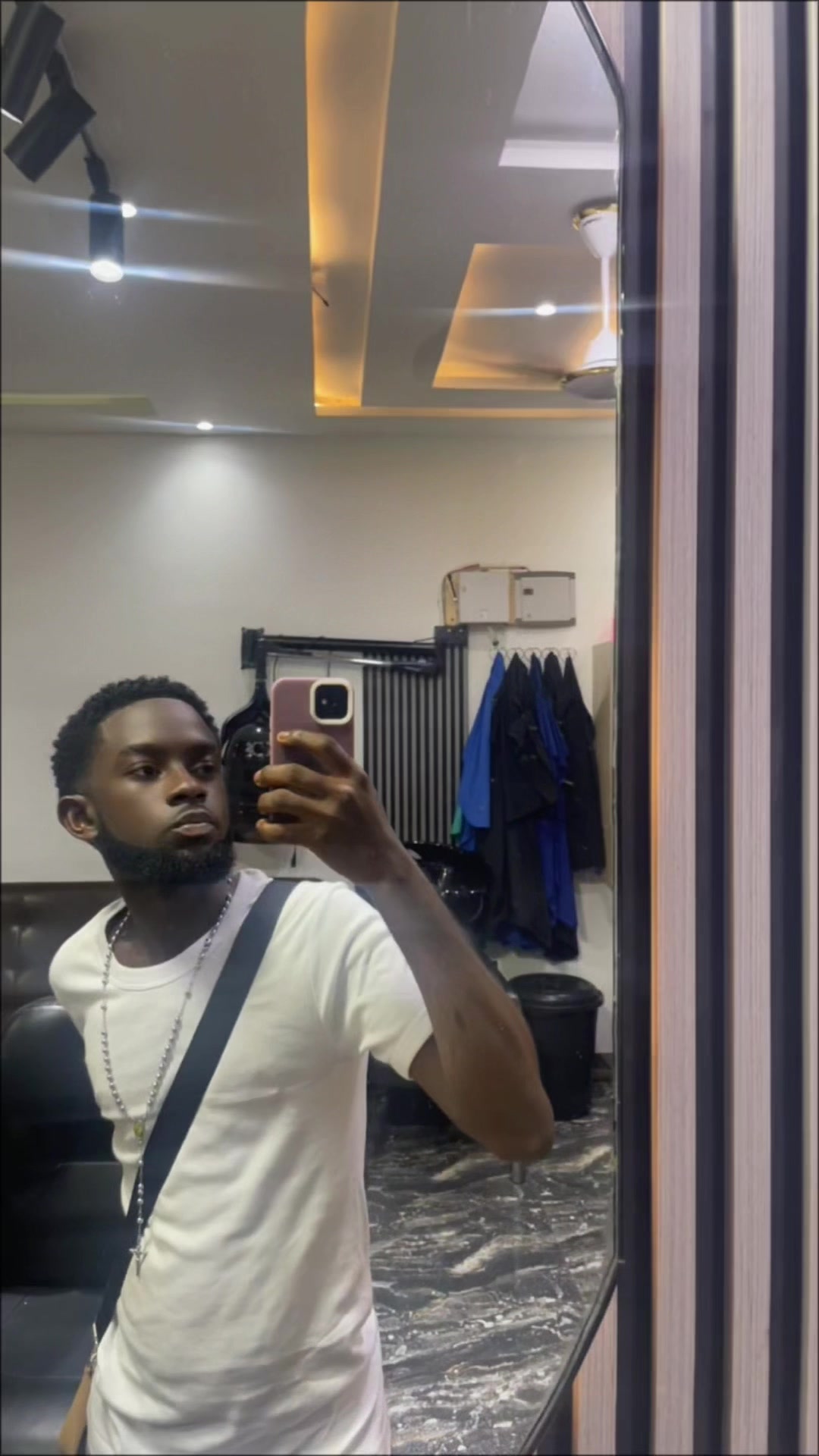 @🧝&zwj;♂️𝓞𝓼𝓬𝓪𝓻📸