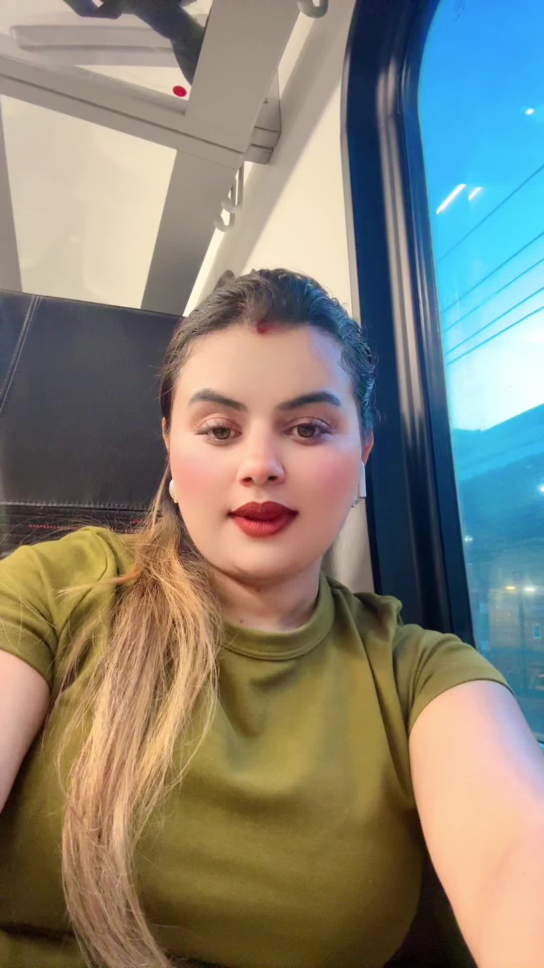 @Jharana🧿🫶